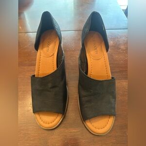 Sole Society Black Open-Toe Sandals